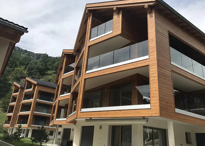 Bergquell Haus D 公寓 *